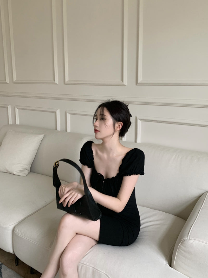 Black bustier mini shirring dress