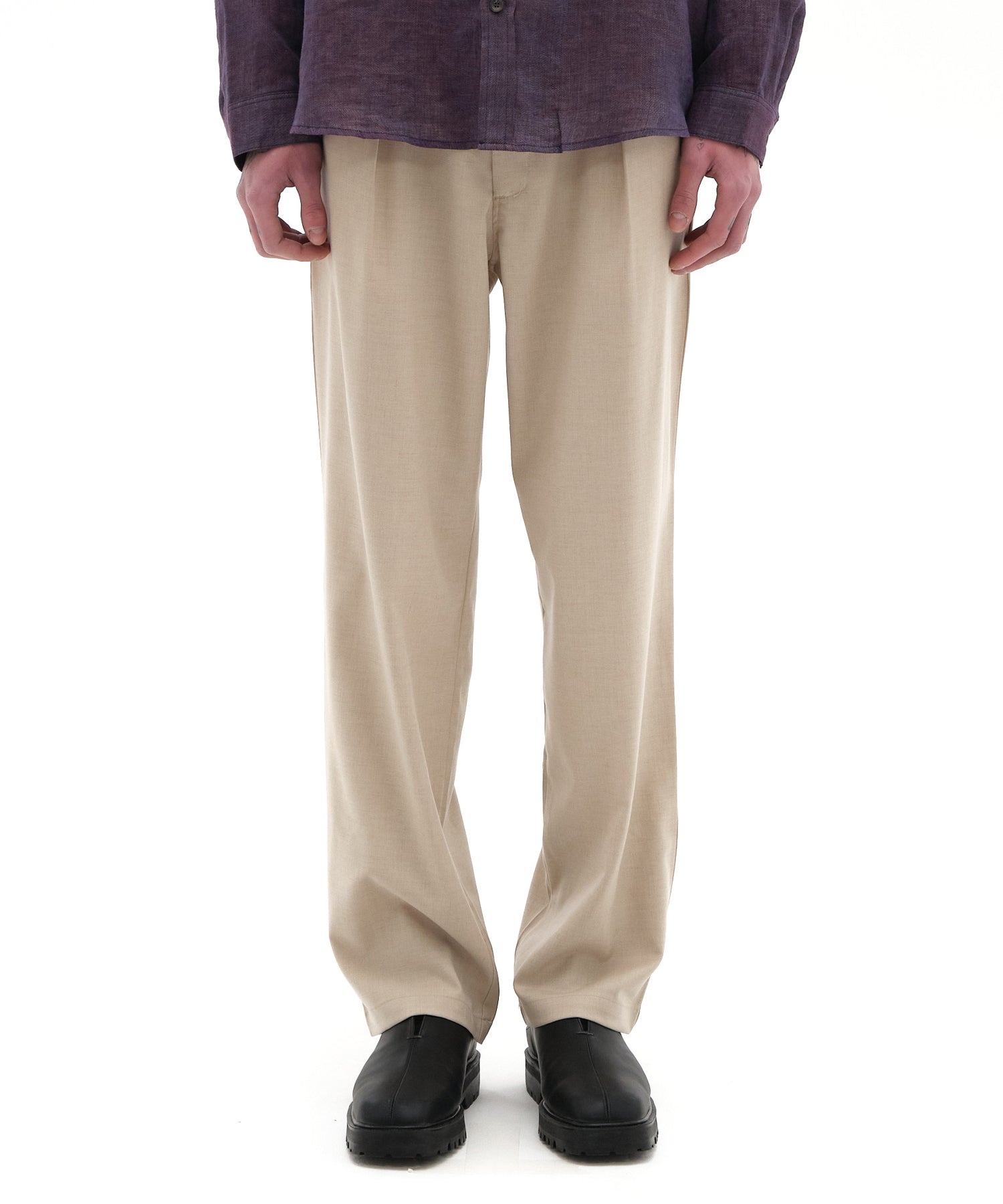 Wool one-tuck basic slacks_beige