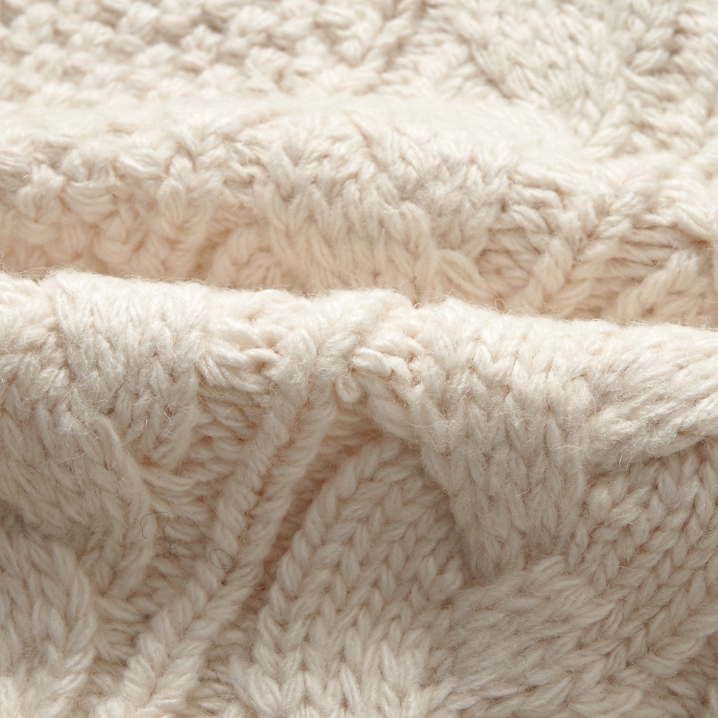 Rodic wool knitwear