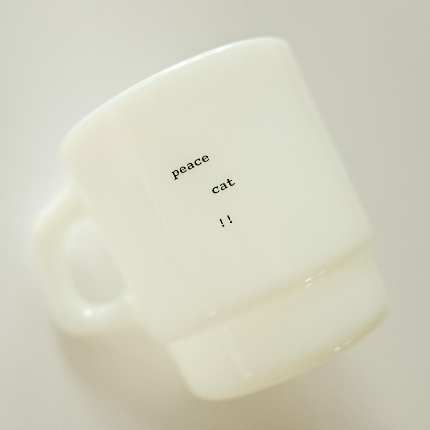 Peace cat milk glass