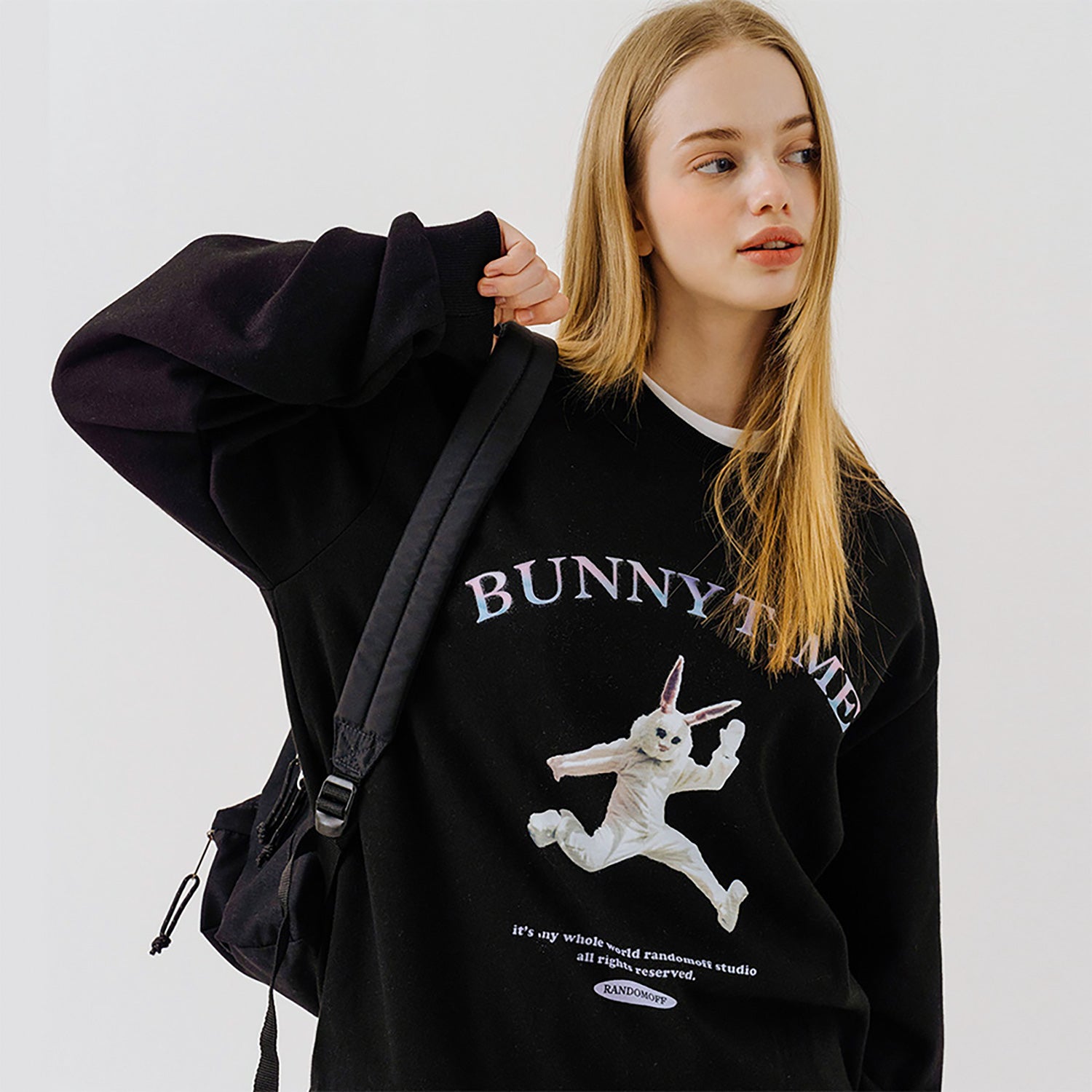 BUNNY TIME SWEATSHIRT