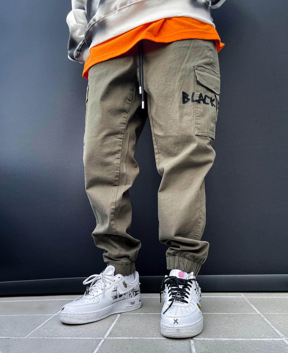 BBD Graffiti Logo Cargo Jogger Pants (Khaki)