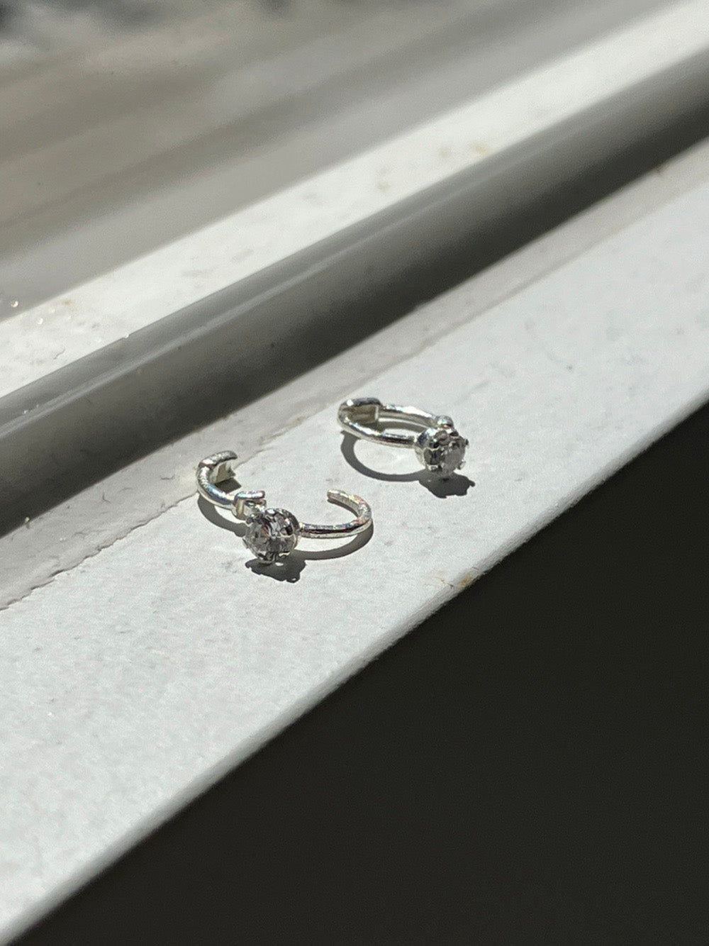 [92.5silver] mini cubic one-touch earrings