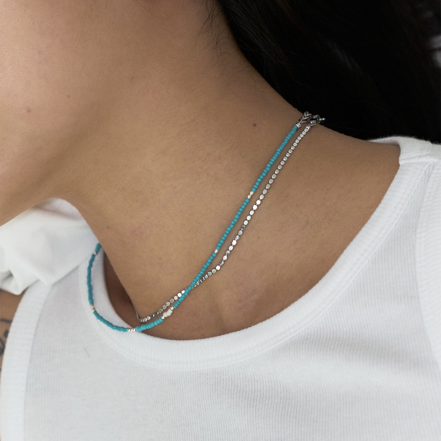 LOVE SKINNY BEADS NECKLACE SKY BLUE