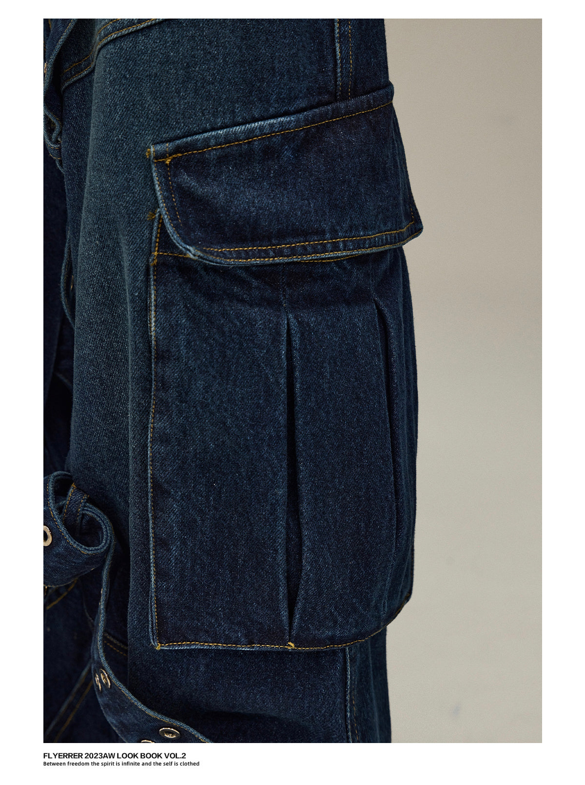 heavy-duty pleated stitching hardware drape jeans