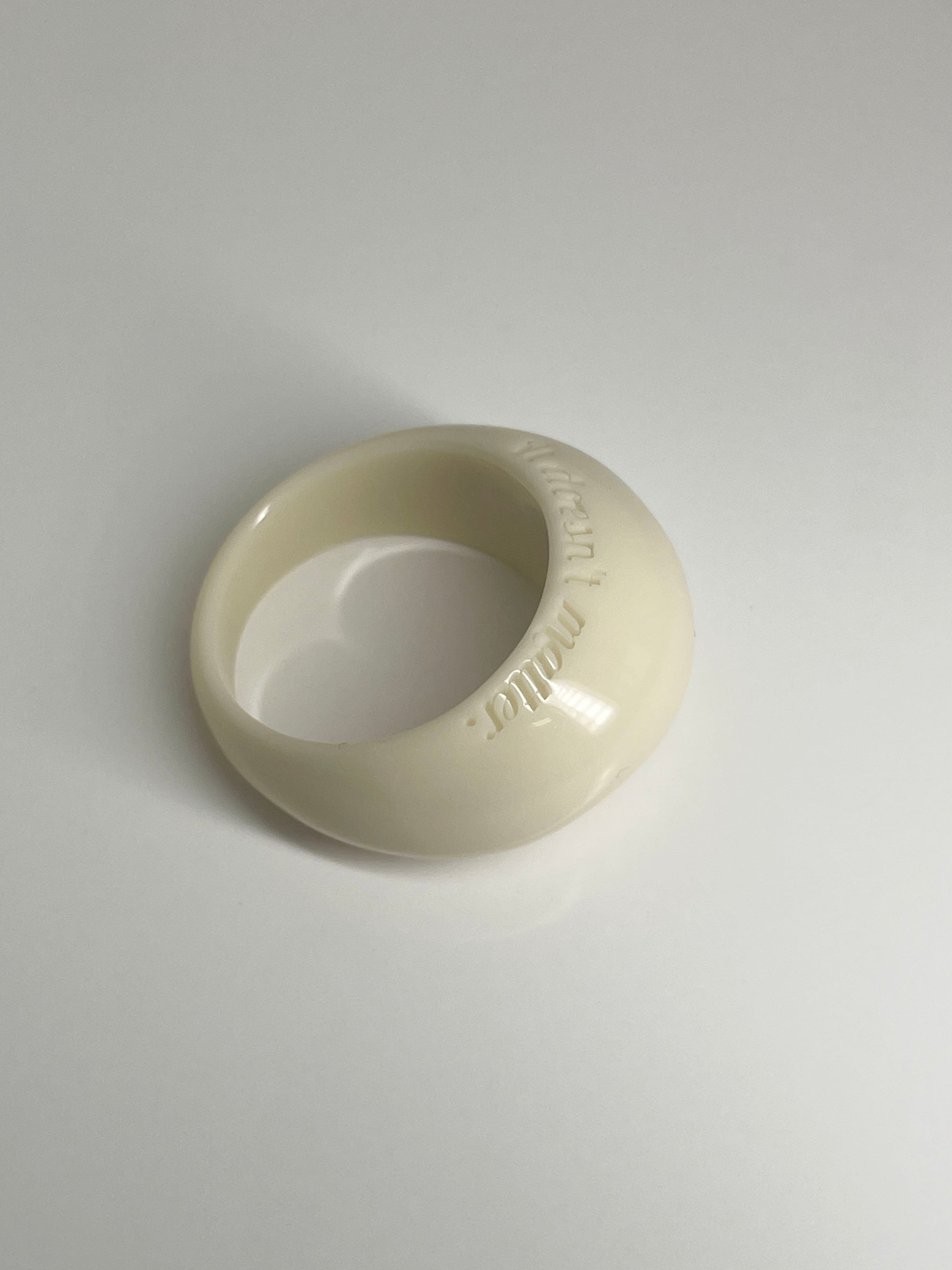 [Formica] Bonbon ring (Ivory) 