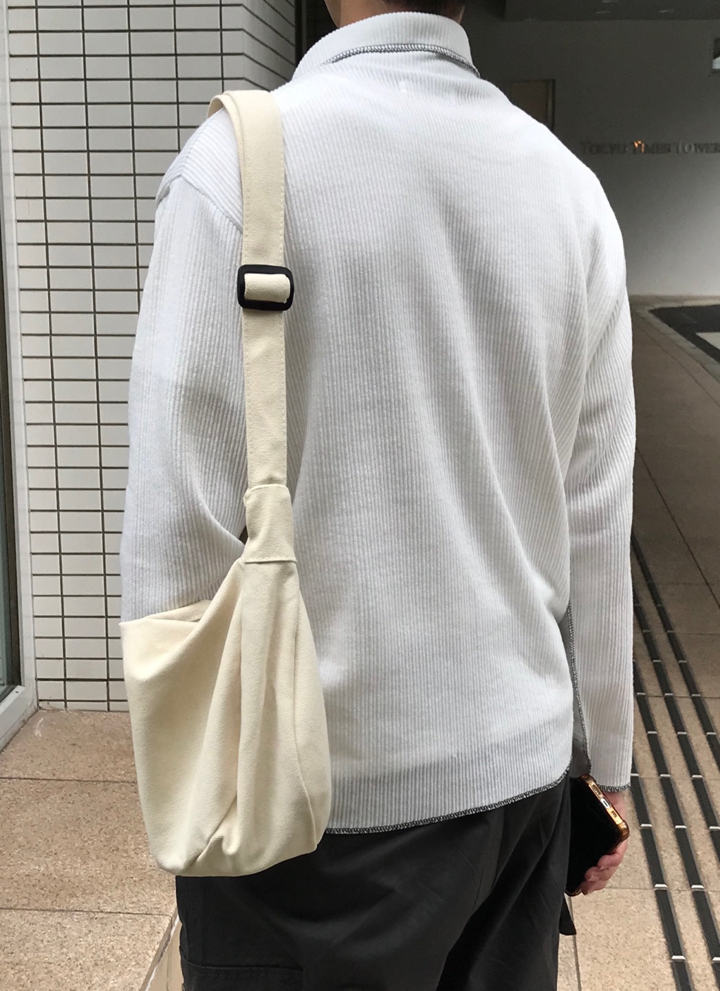 Half Moon crossbag