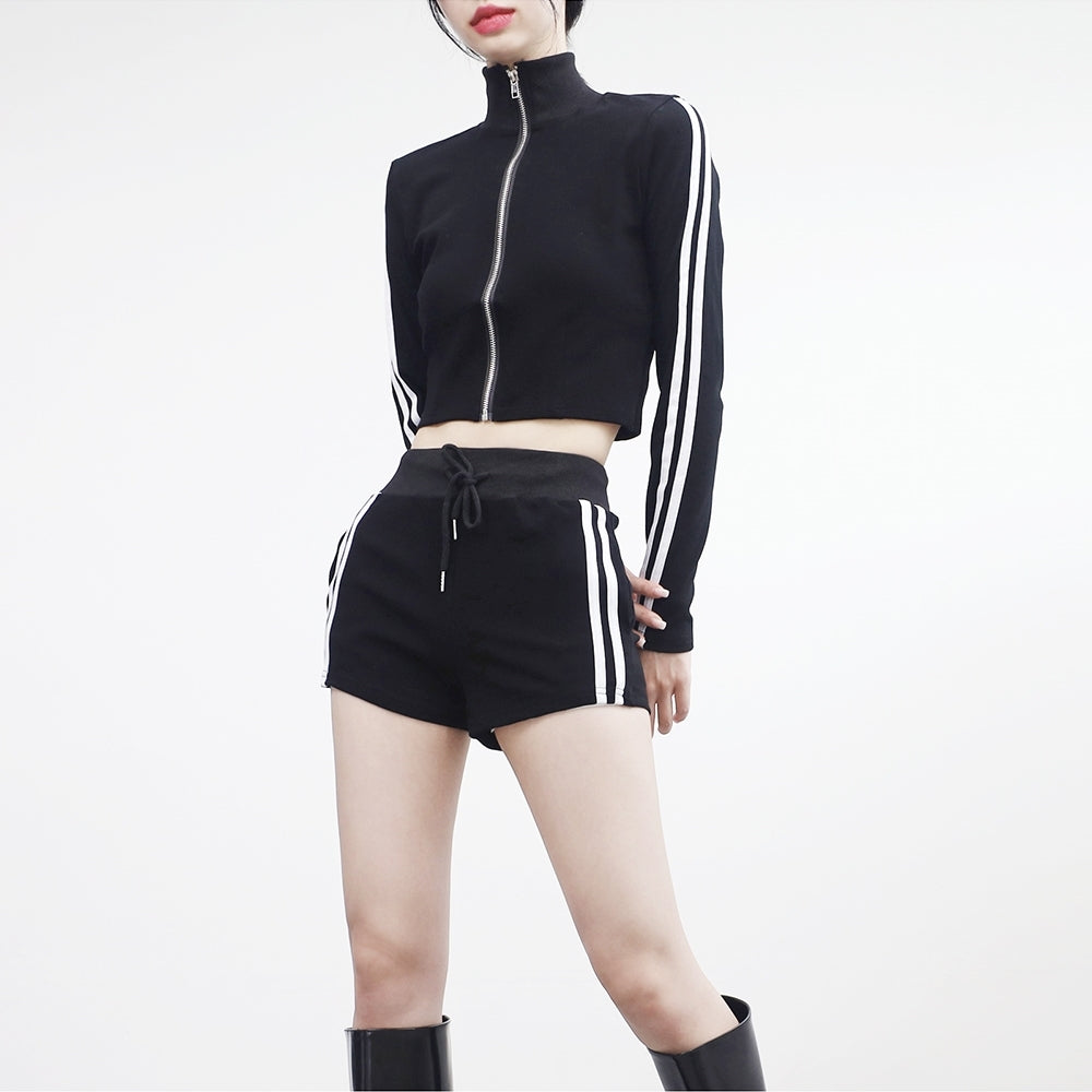 (1+1) Bake track zip-up + short pants set