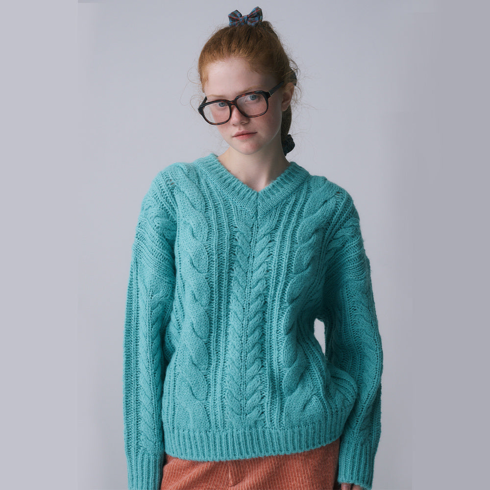 V-NECK CABLE KNIT PULLOVER, BLUE
