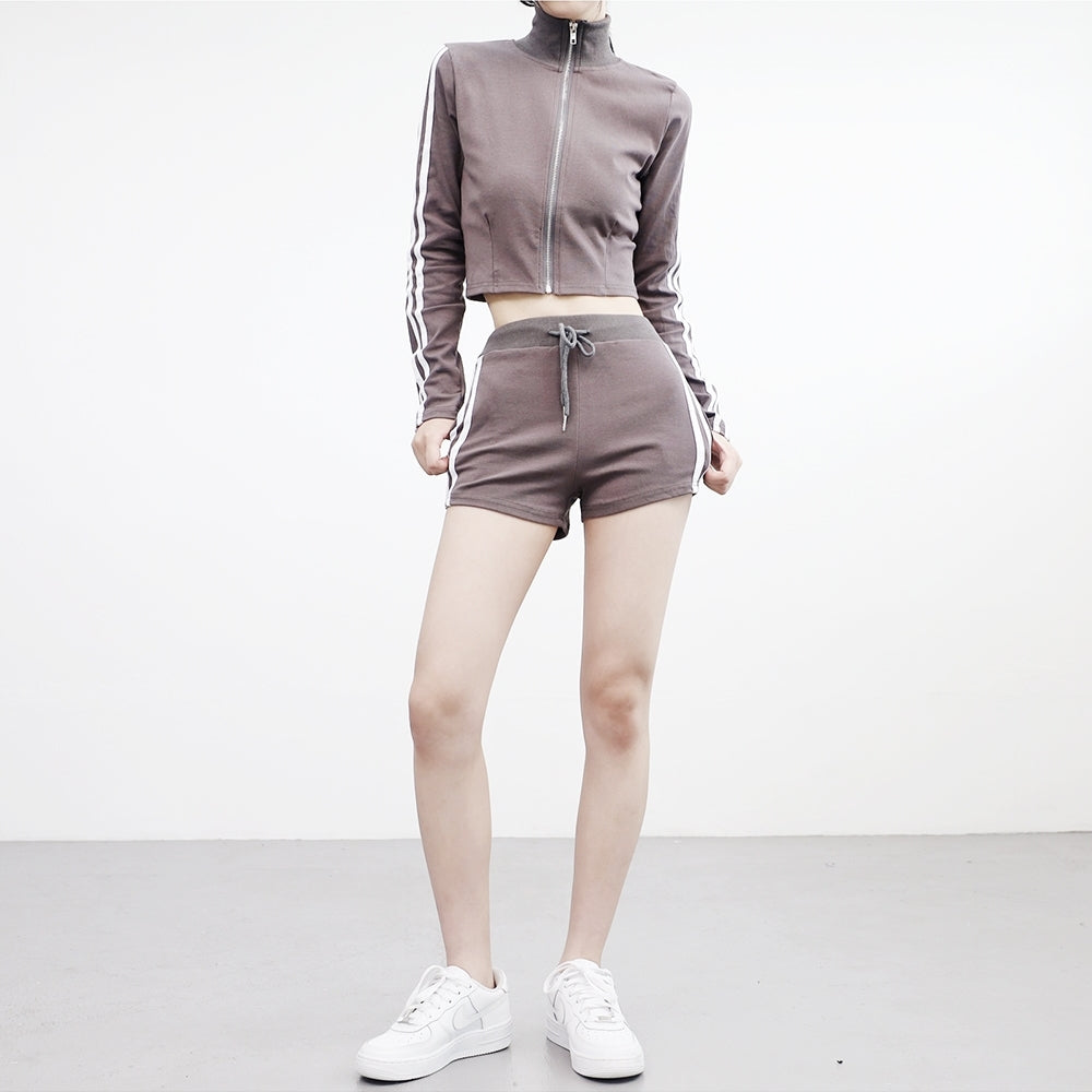 (1+1) Bake track zip-up + short pants set