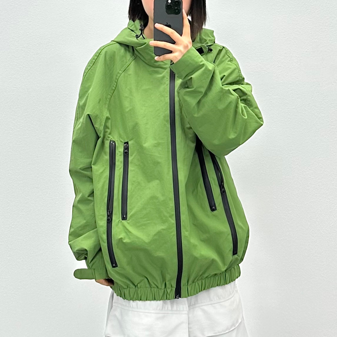 display windbreaker