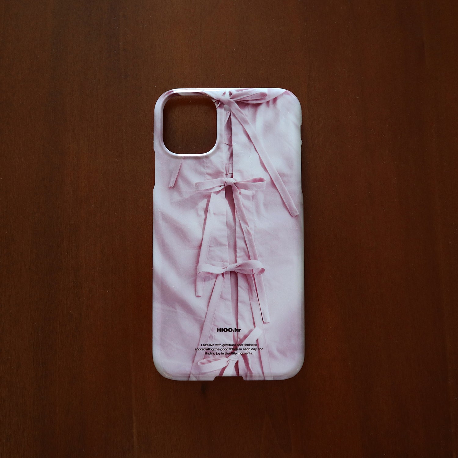 tie a pink ribbon case.