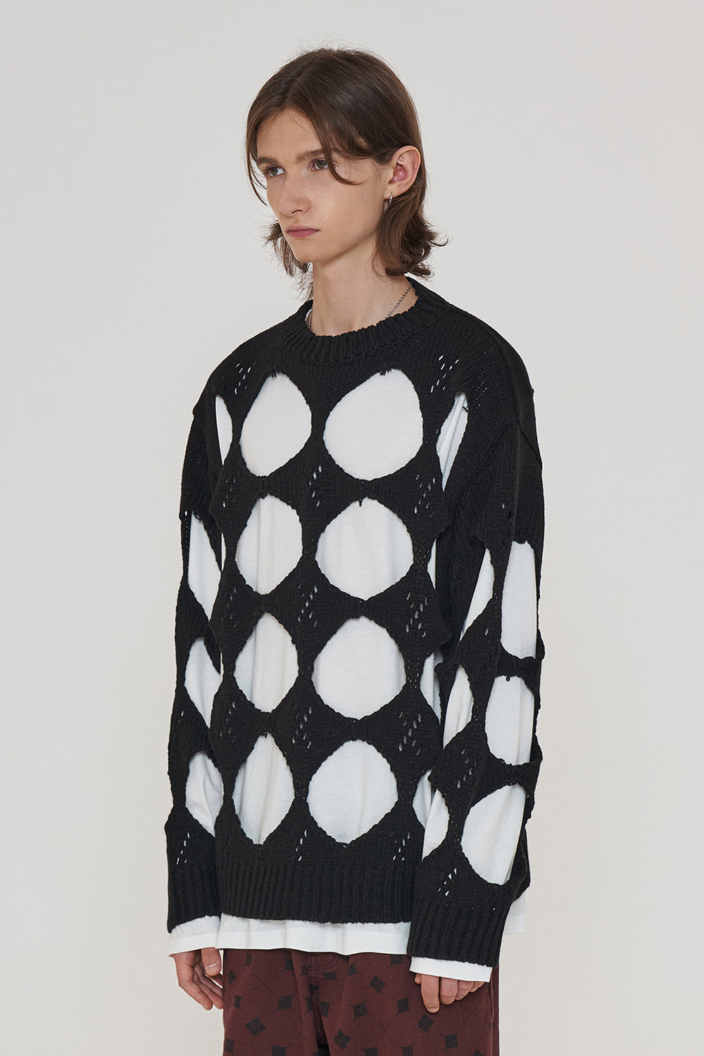 HOLE ARGYLE ROUND KNIT