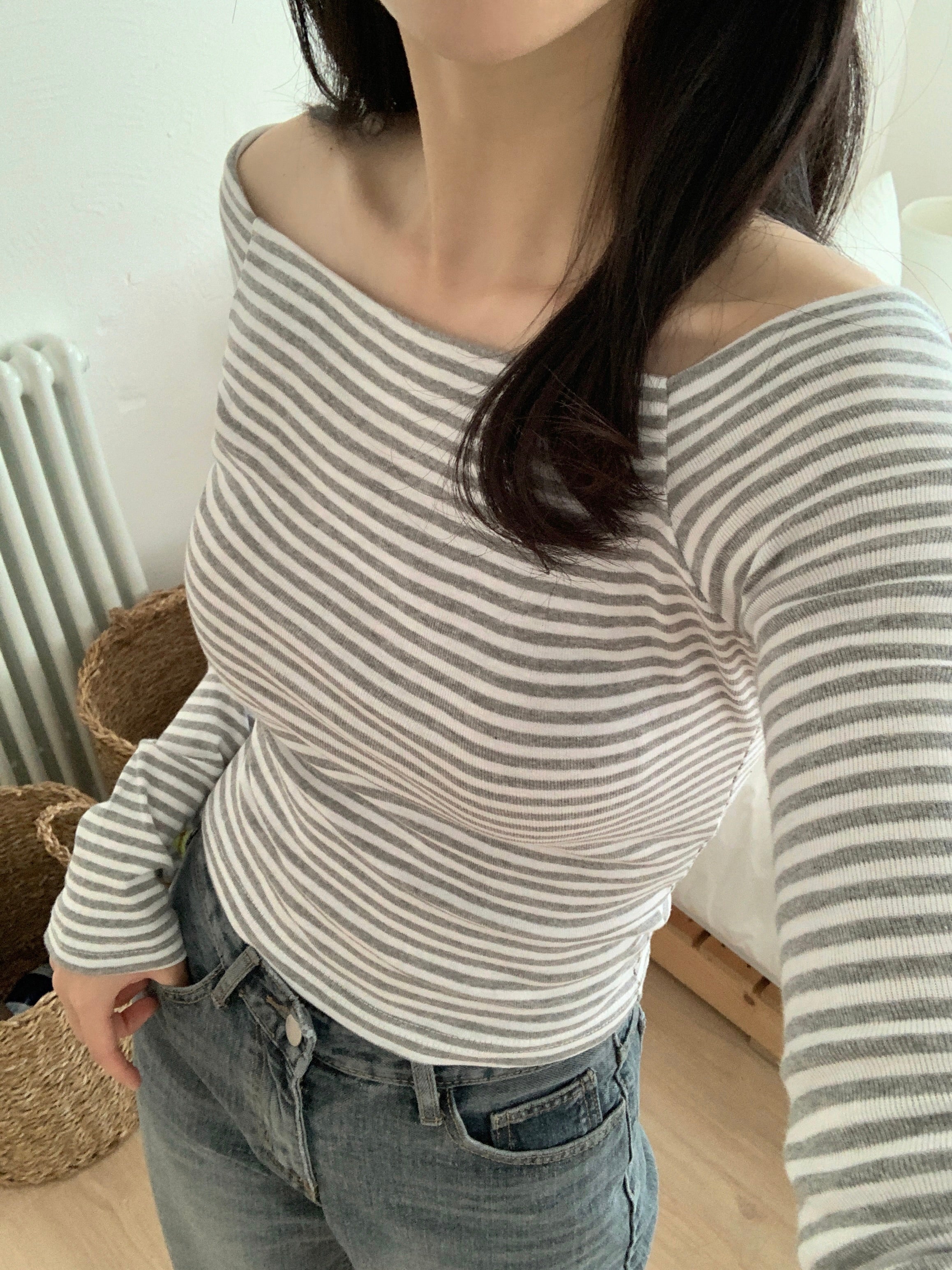 Striped Off-Shoulder Long-Sleeved T-Shirt