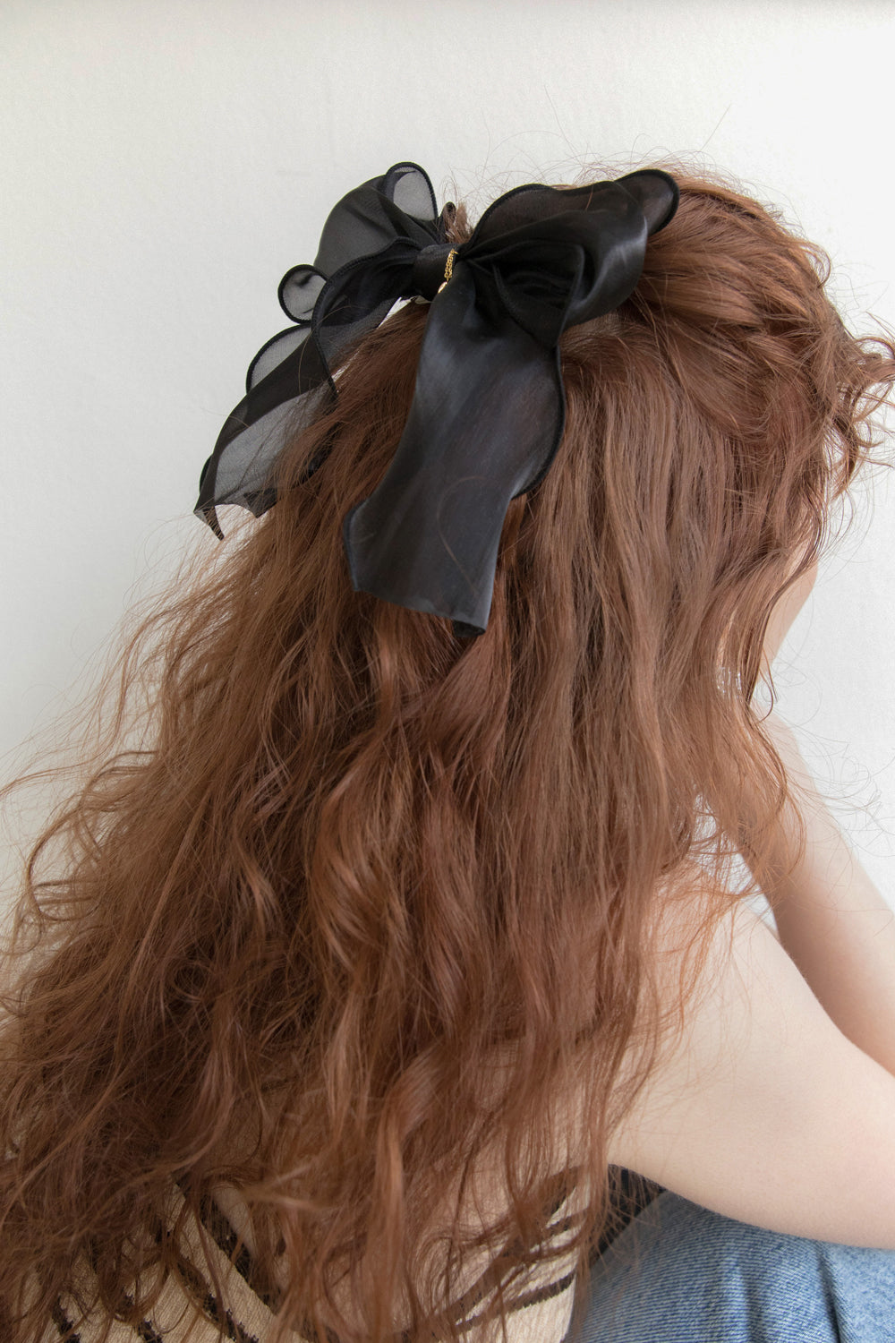 Black organza ruffle ribbon hairpin