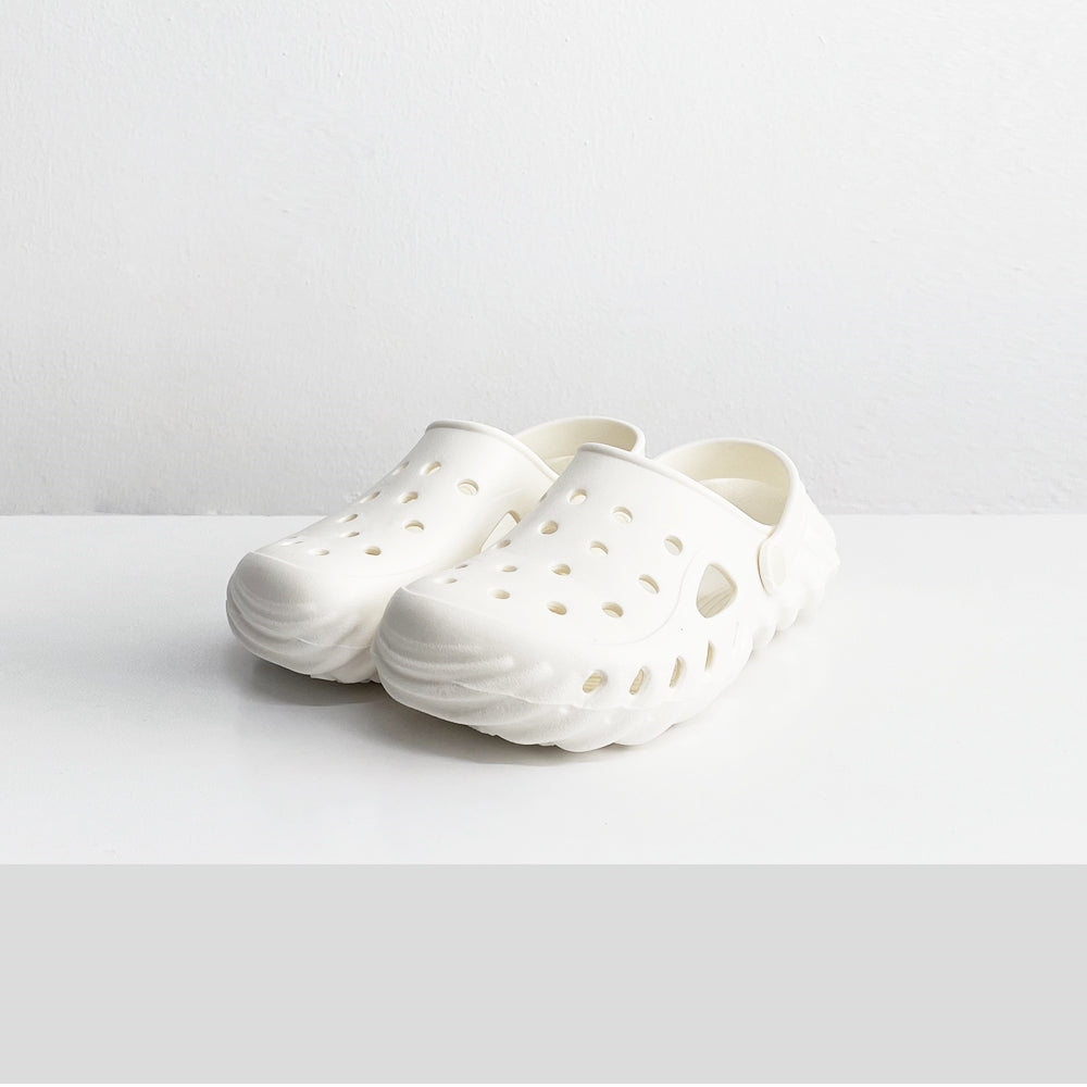 Muter Ugly Crocs Sandals