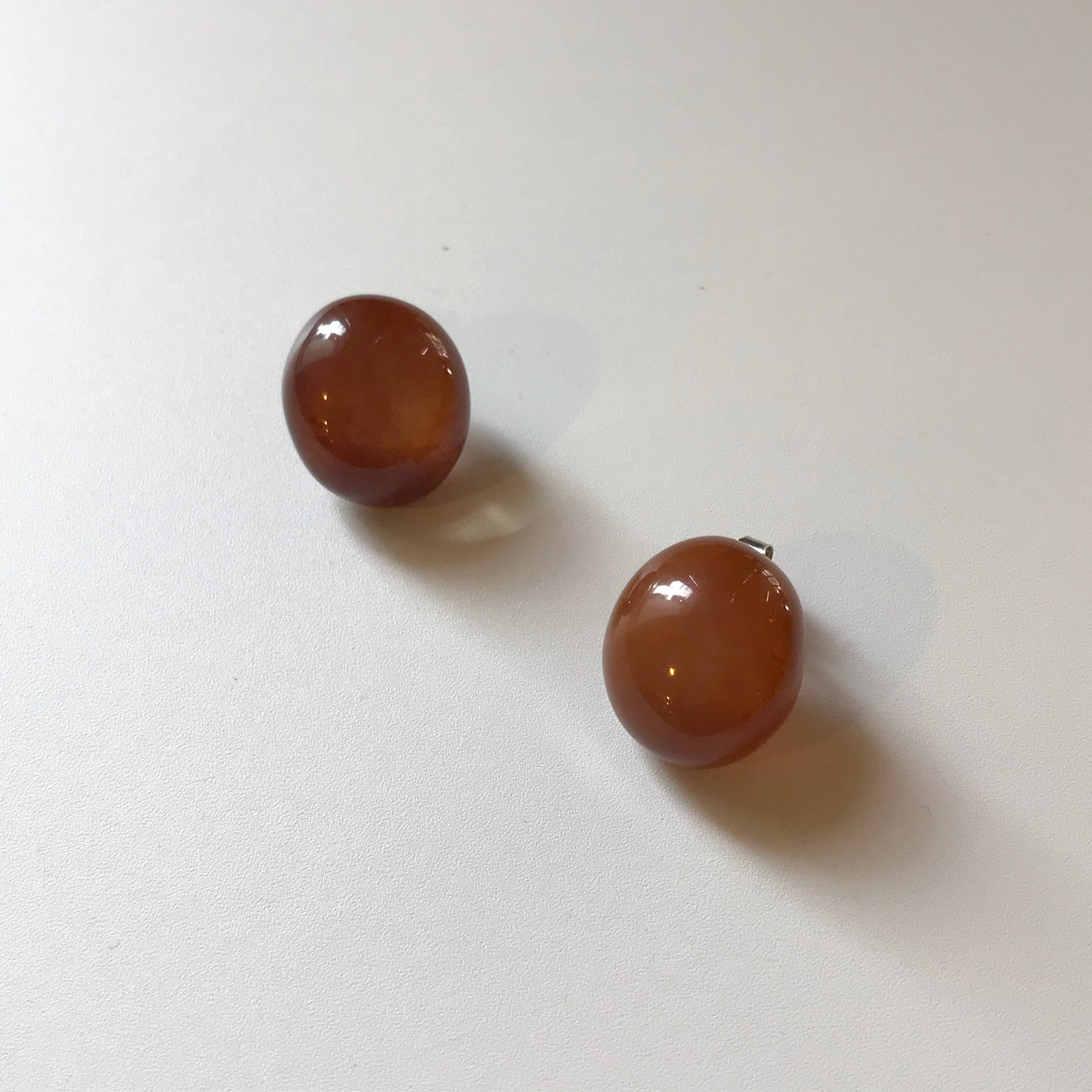 Formica Pebble earring  [Brown]