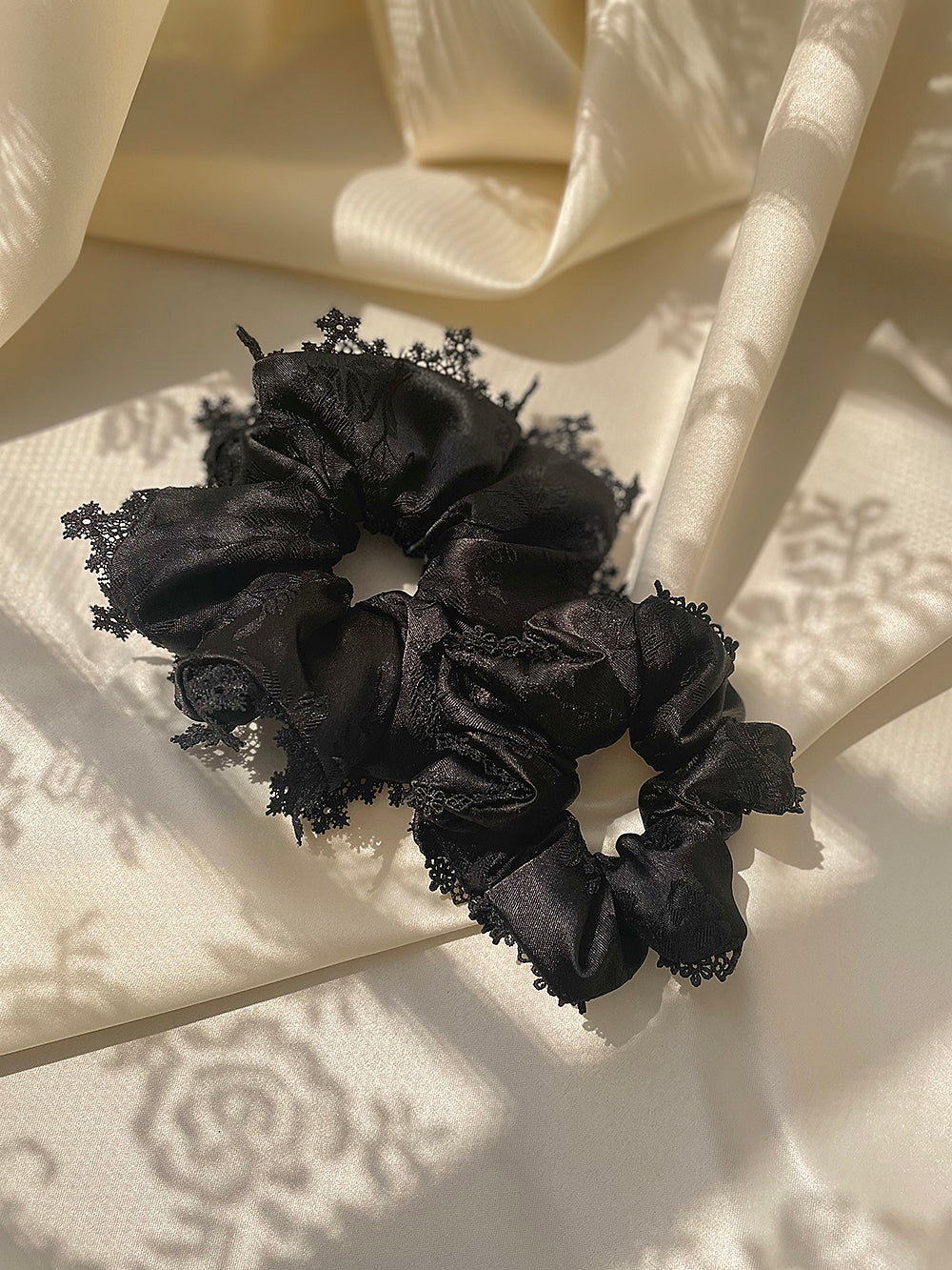 Rose Broderie Lace Satin Hair Scrunchie (SET)