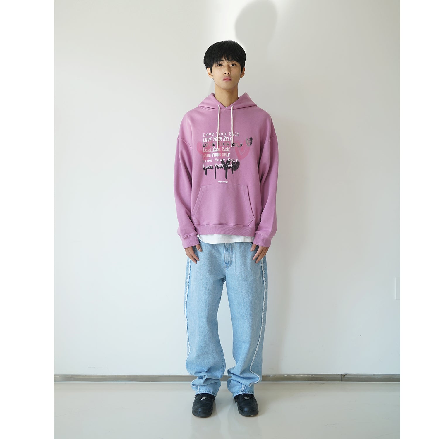 Love Yourself Sweat Hoodie / Cassis Pink