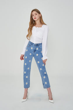 IZ*ONE CHEWON, LOVELYZ KEI, ROCKET PUNCH YEONHEE WORN STRAIGHT FIT FLOWER EMBROIDERY DENIM PANTS [6663]