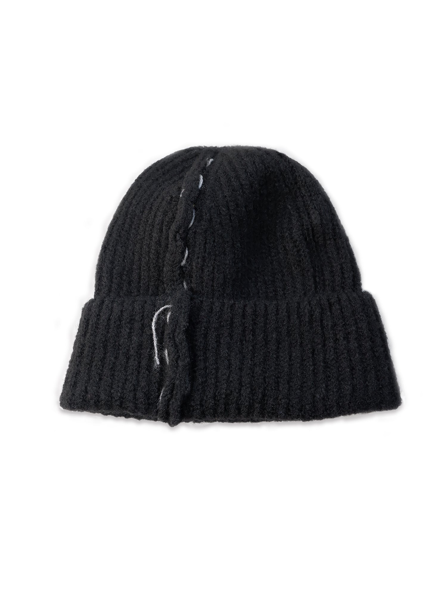 Seam Out Hand Stitch Beanie / Black