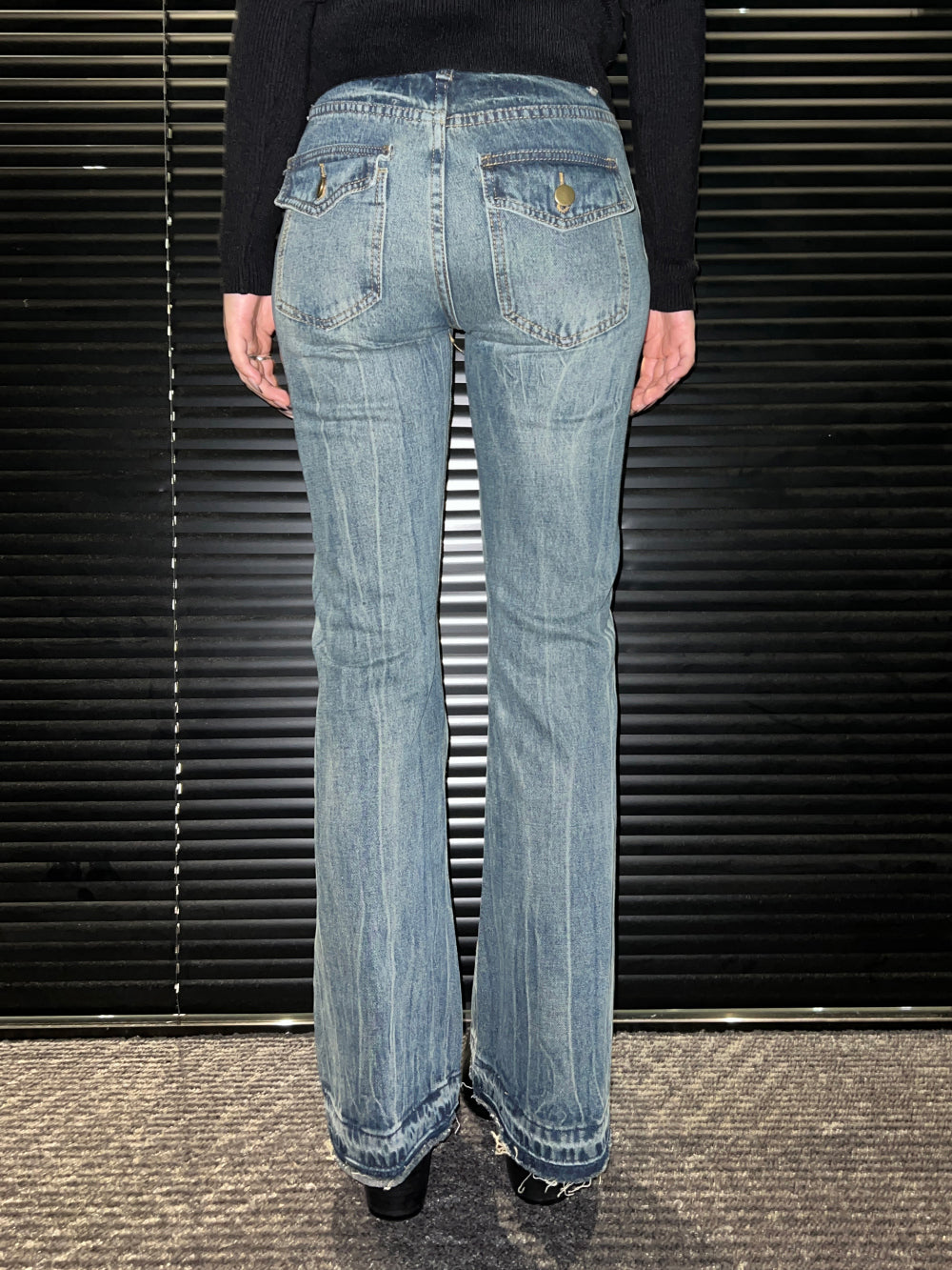 Y2K low-rise wrinkle pocket boots-cut pants (Denim)