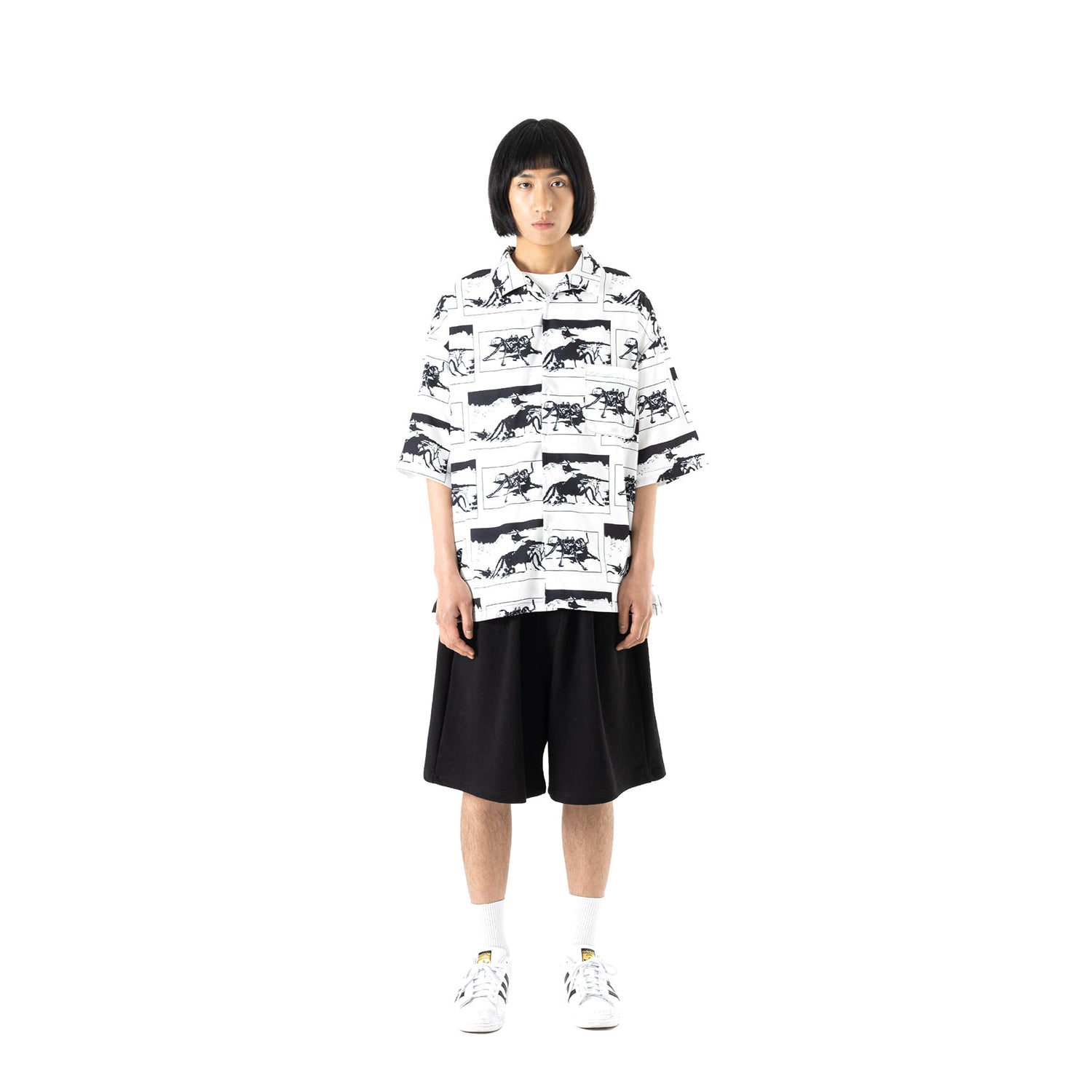 ANTS OVERSIZED SHORT SHIRTS