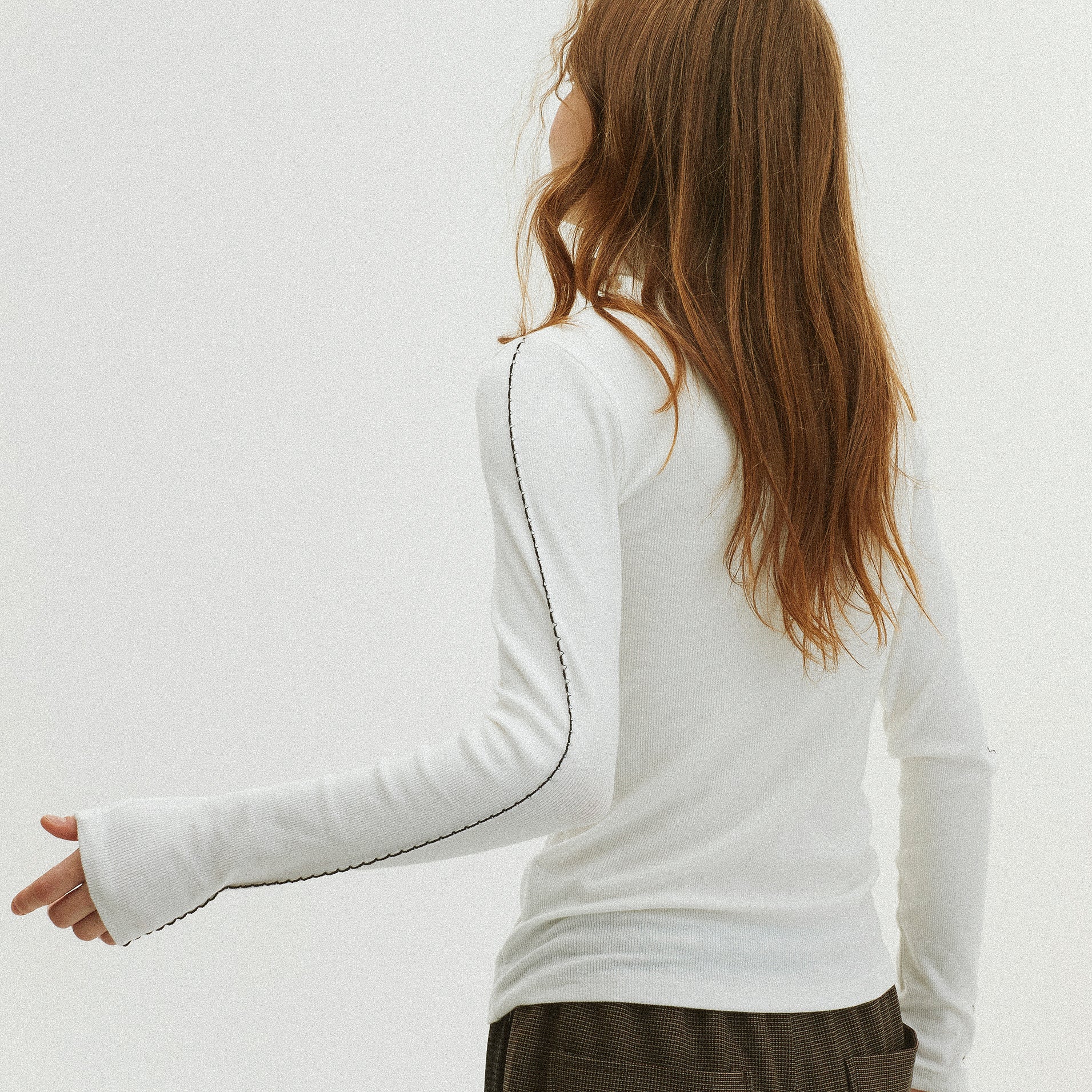 PICOT STITCH RIBBED TURTLENECK T-SHIRT_WHITE