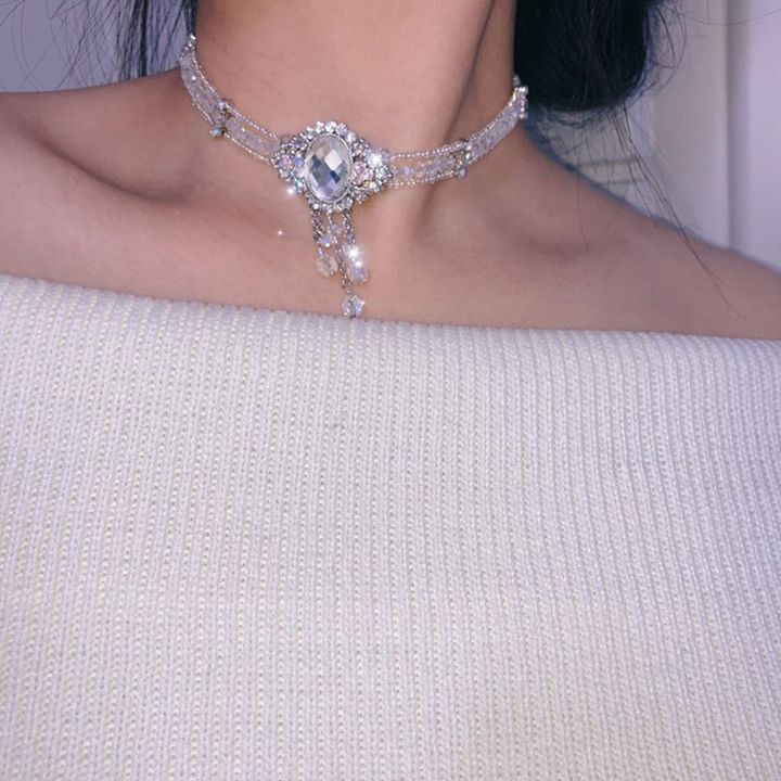 Elsa crystal choker