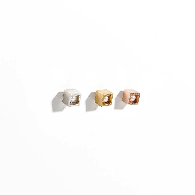 Open Cube Pearl Stud Earrings