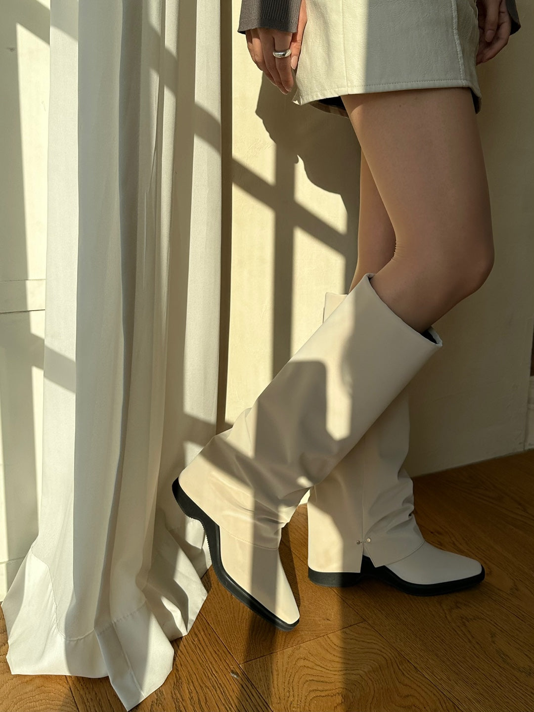 Hill Leg Warmer Long Boots ivory