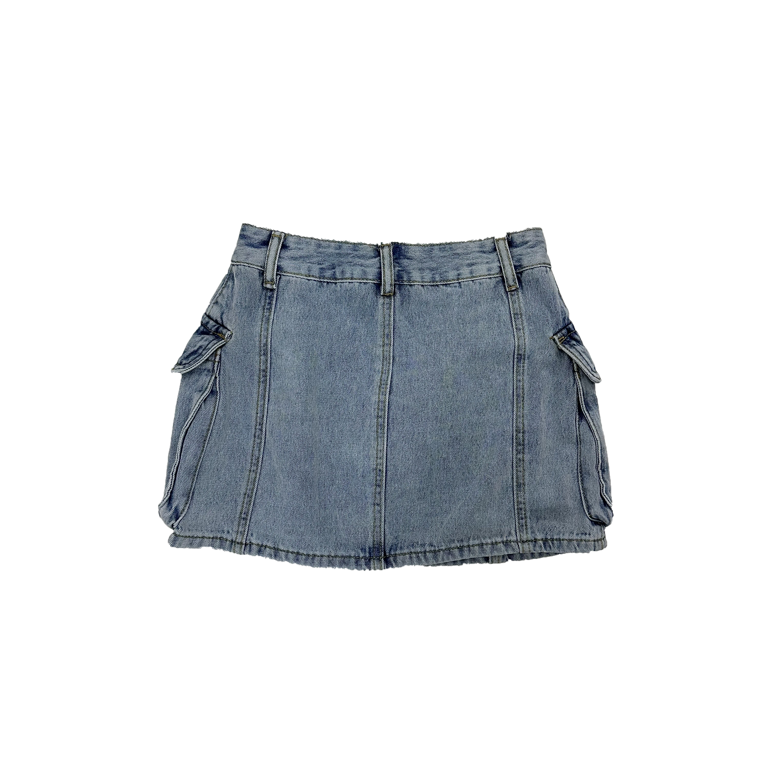 big pocket denim skirt