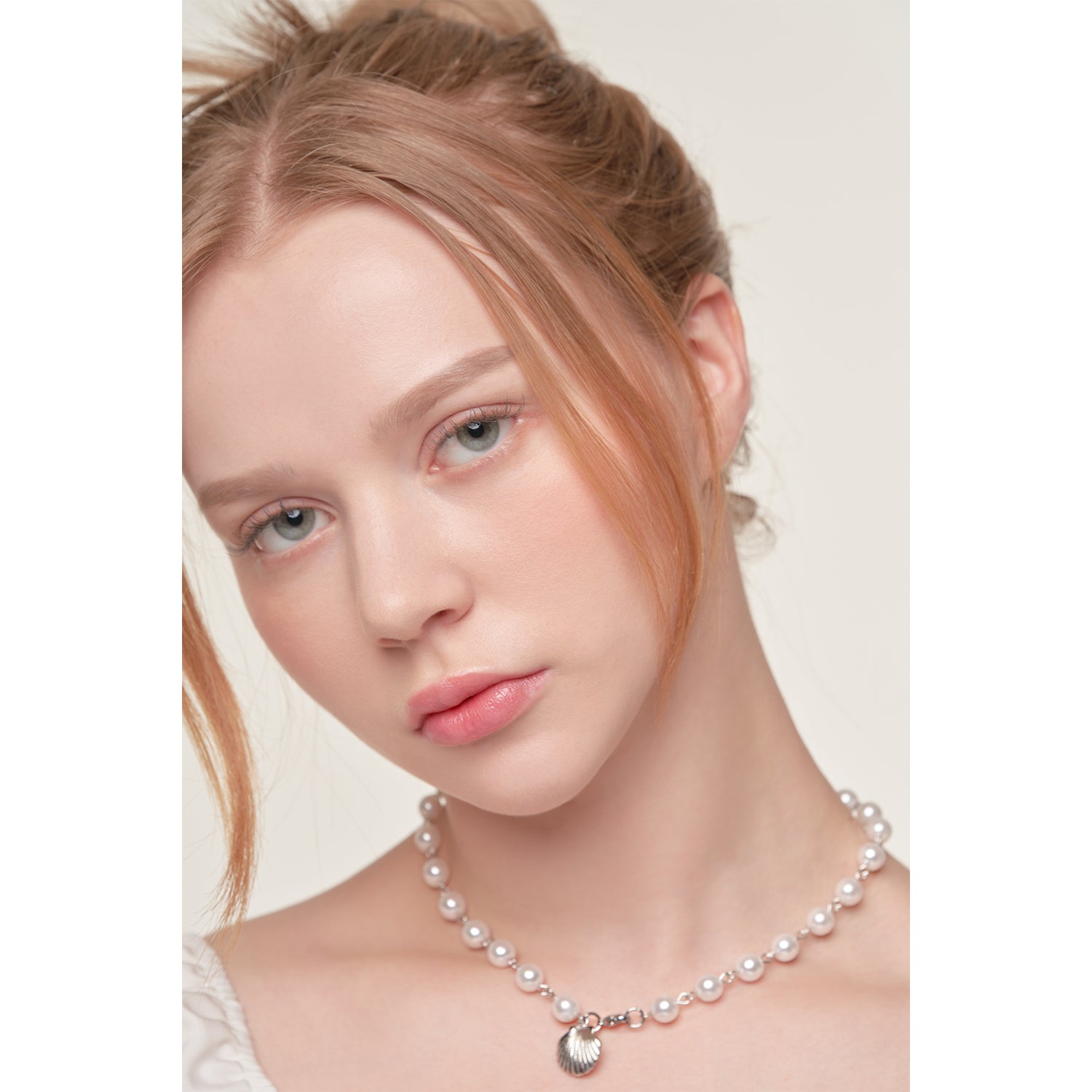 PEARL SHELLFISH NECKLACE