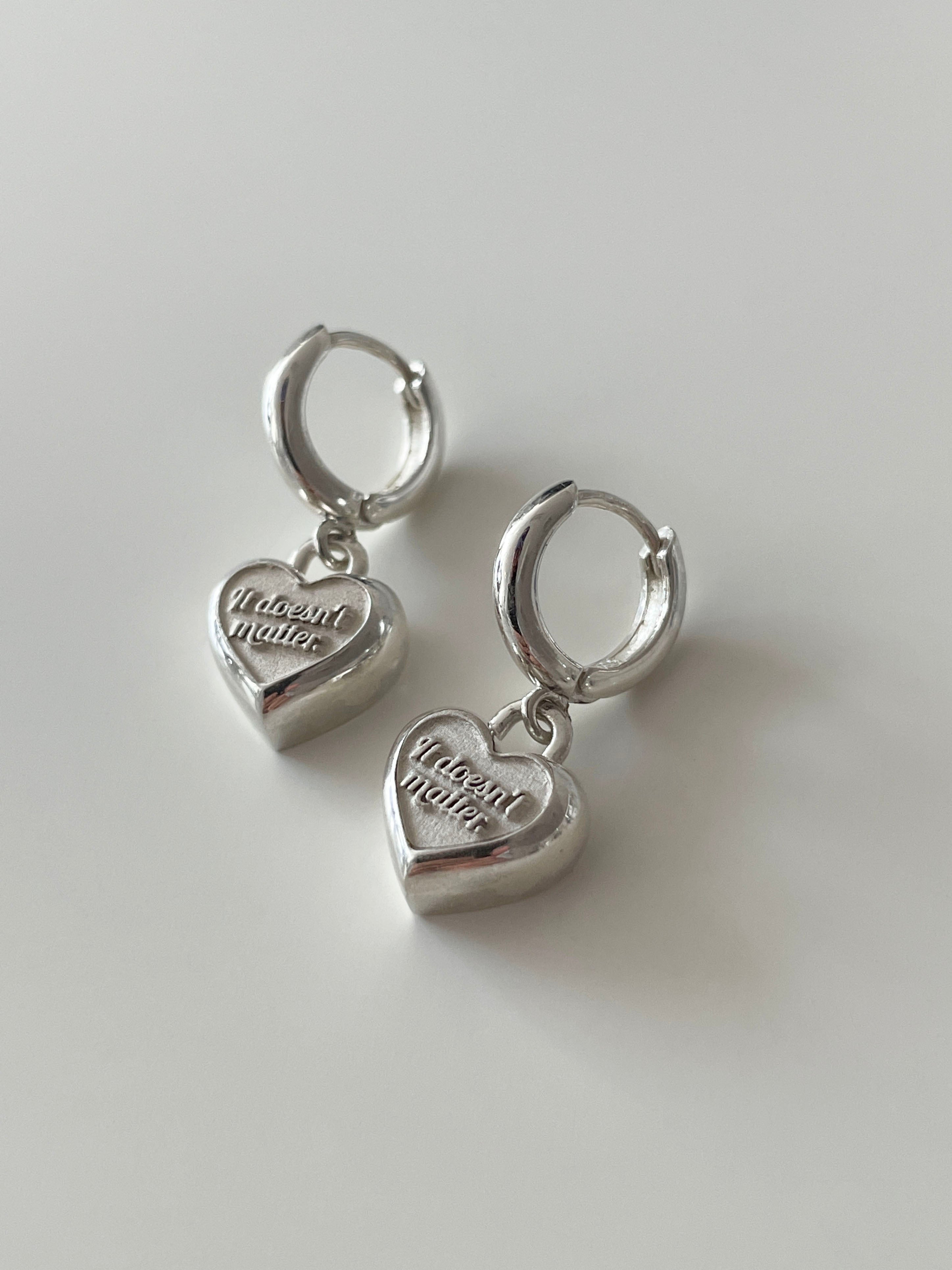 Heart lock one touch earring