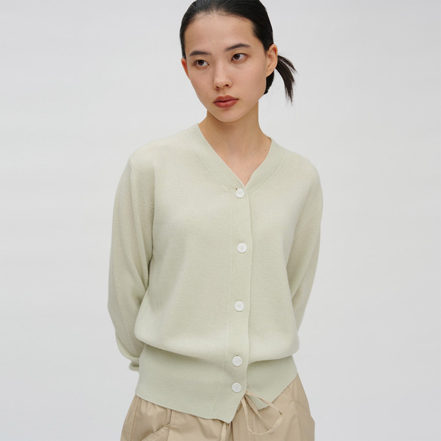 BASIC V-NECK CARDIGAN_LIGHT MINT