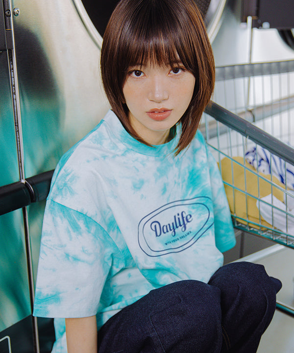 DAYLIFE SIGNATURE LOGO HALF T-SHIRTS