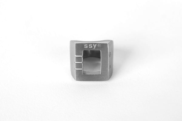 SQUARE OURLINE RING (SURGICAL STEEL)