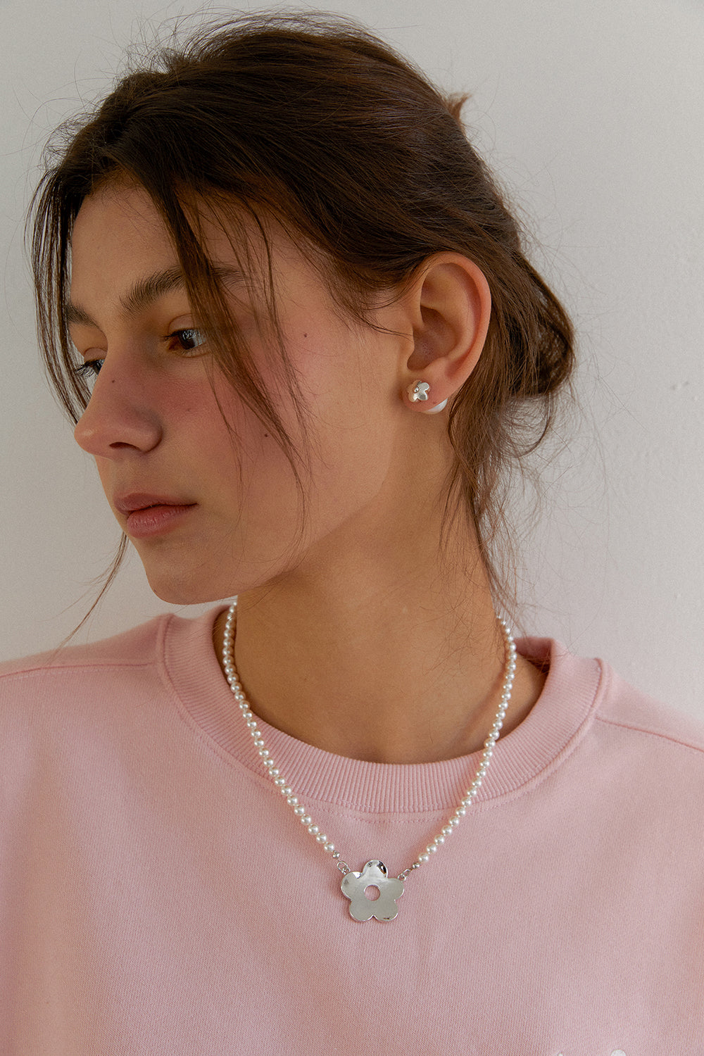 floral pearl earring