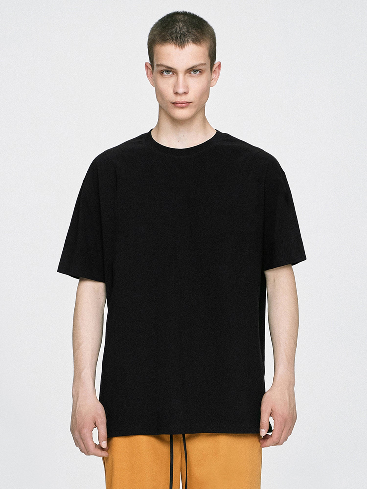 Basic T-Shirt - Black