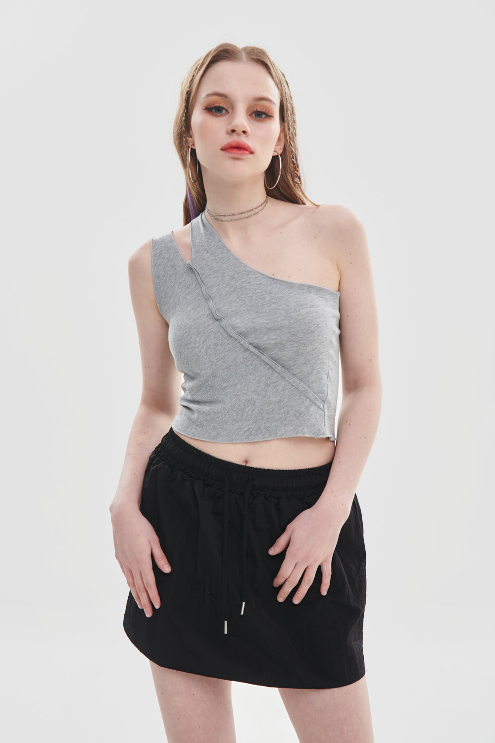 EVE SLEEVELESS TOP