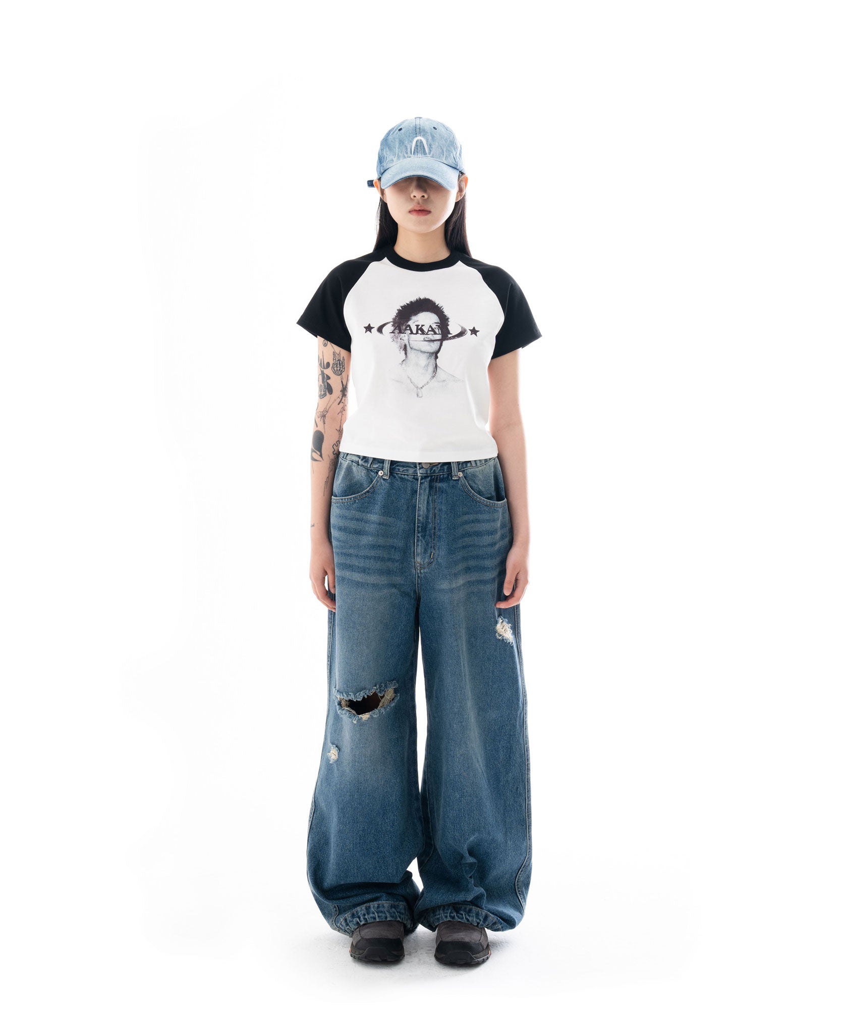 Distressed Denim Pants (Blue)