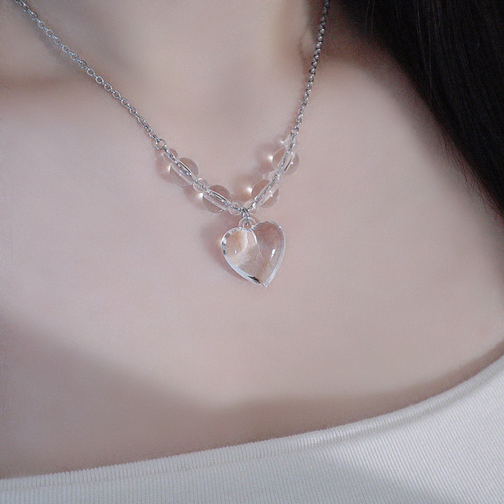 transparent heart bead necklace