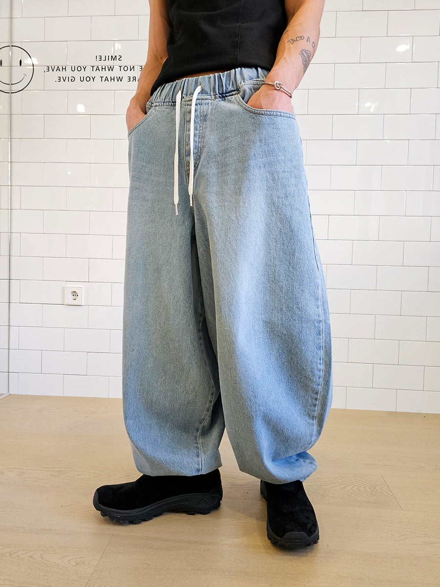 VENTIQUE Big Balloon wide denim pants 2color