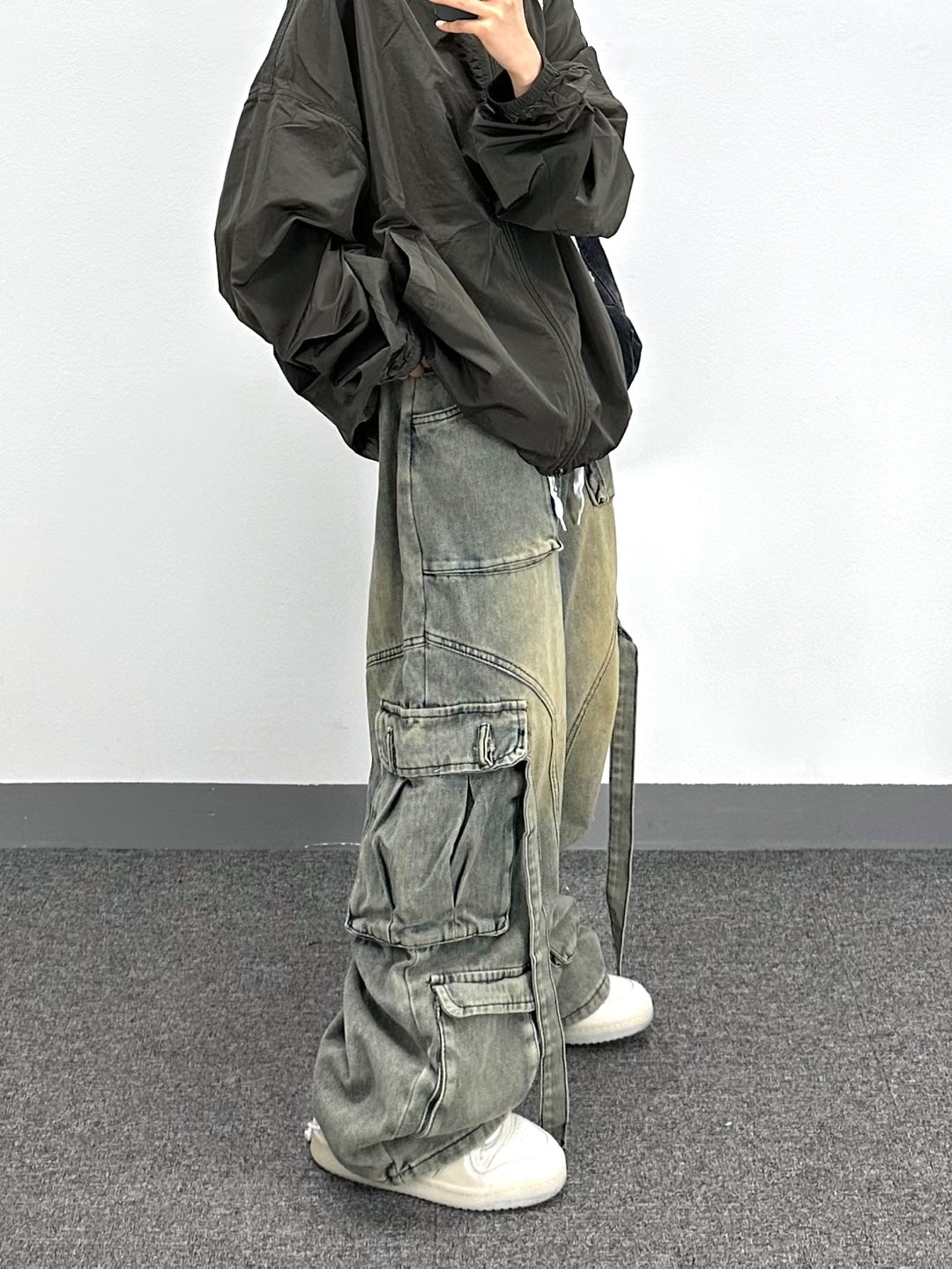 Multi cargo strap pants