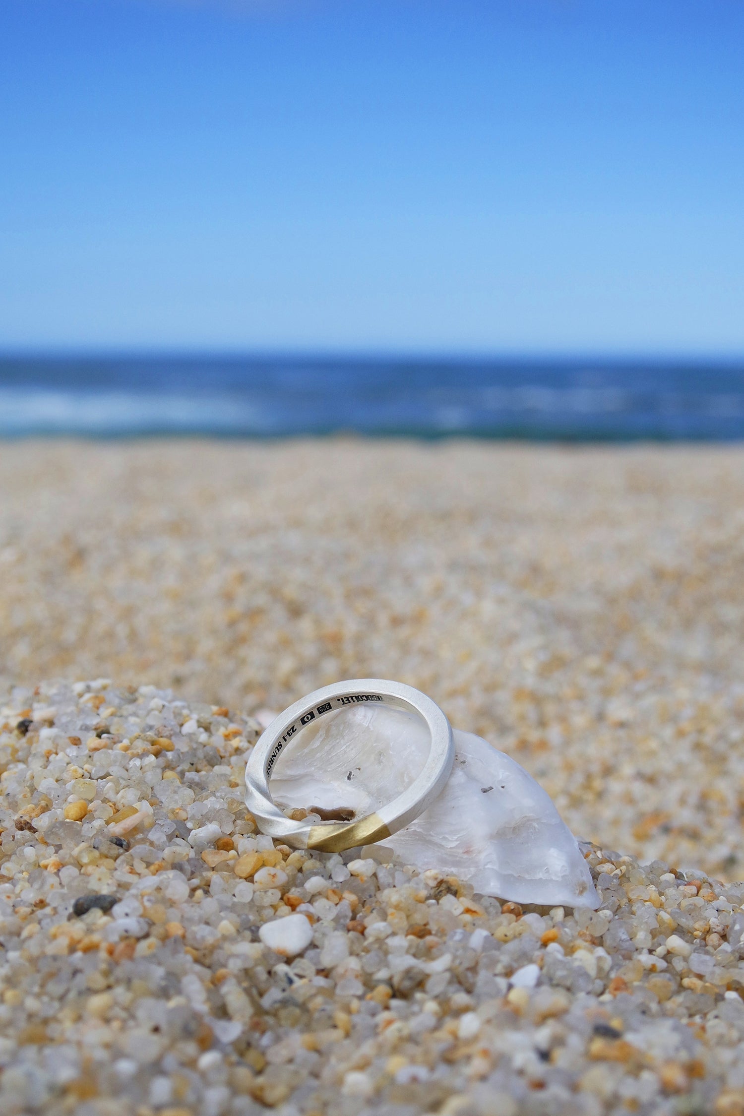 Wave marriage ring