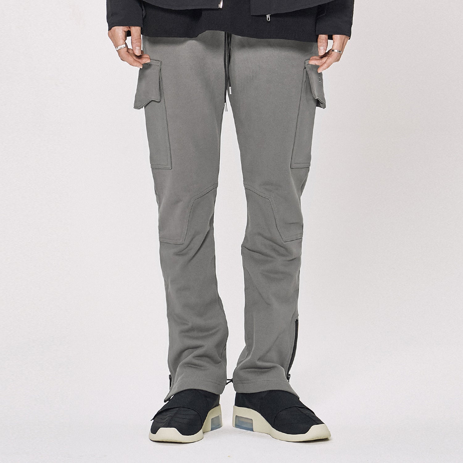 Slim Cargo Sweat Pants