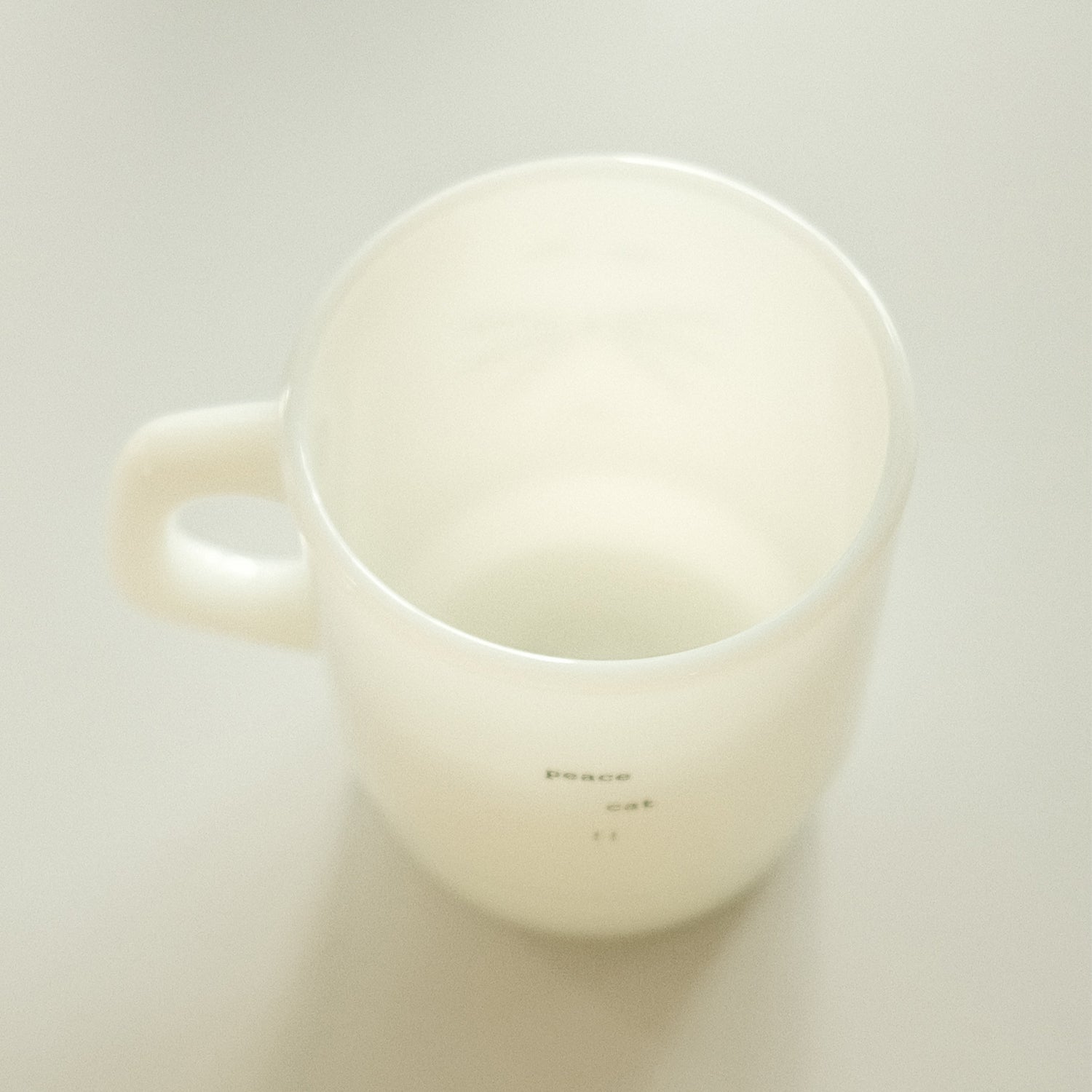 Peace cat milk glass