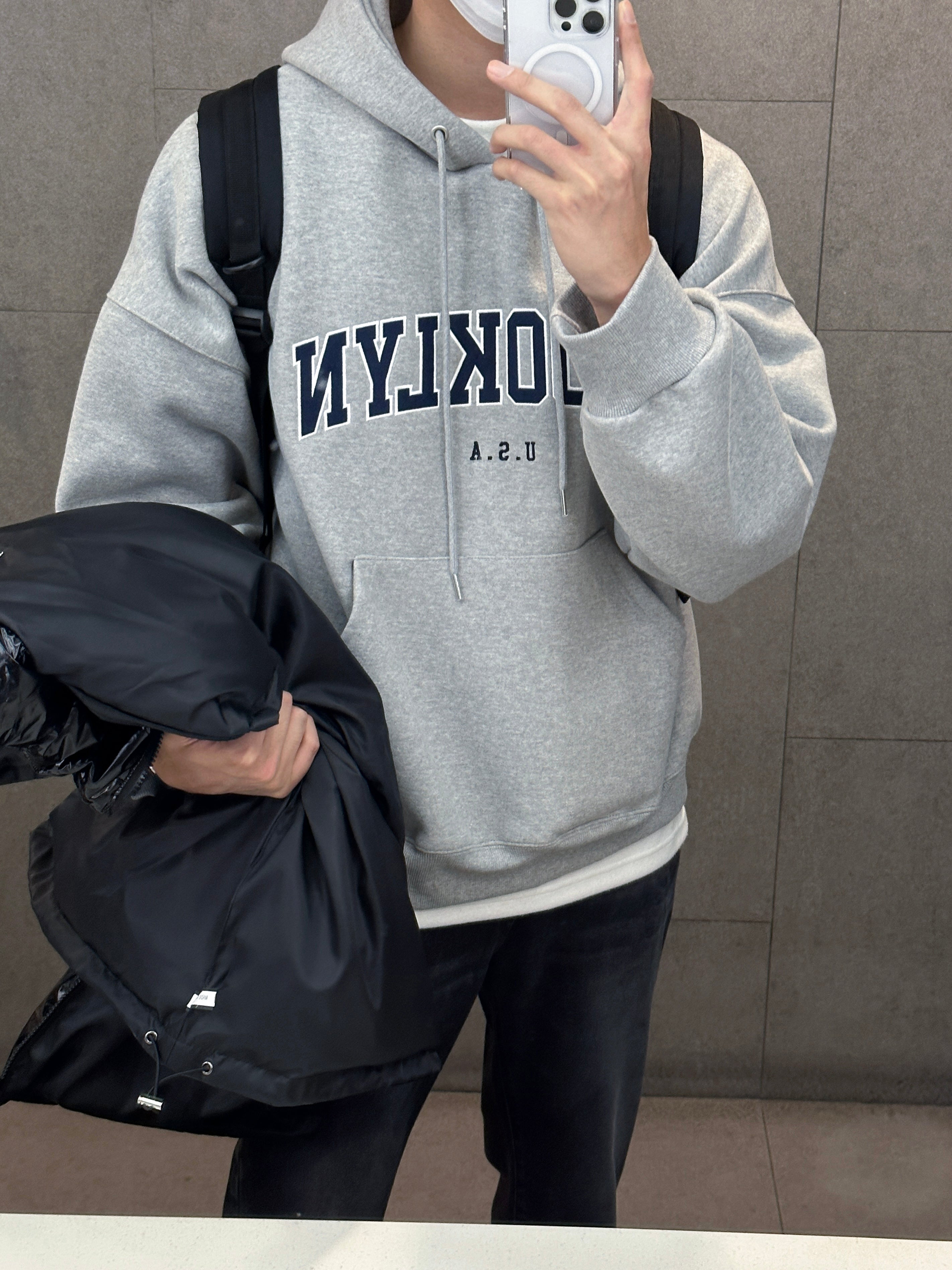 Oversized-fit Brooklyn Hoodie (3 colors)