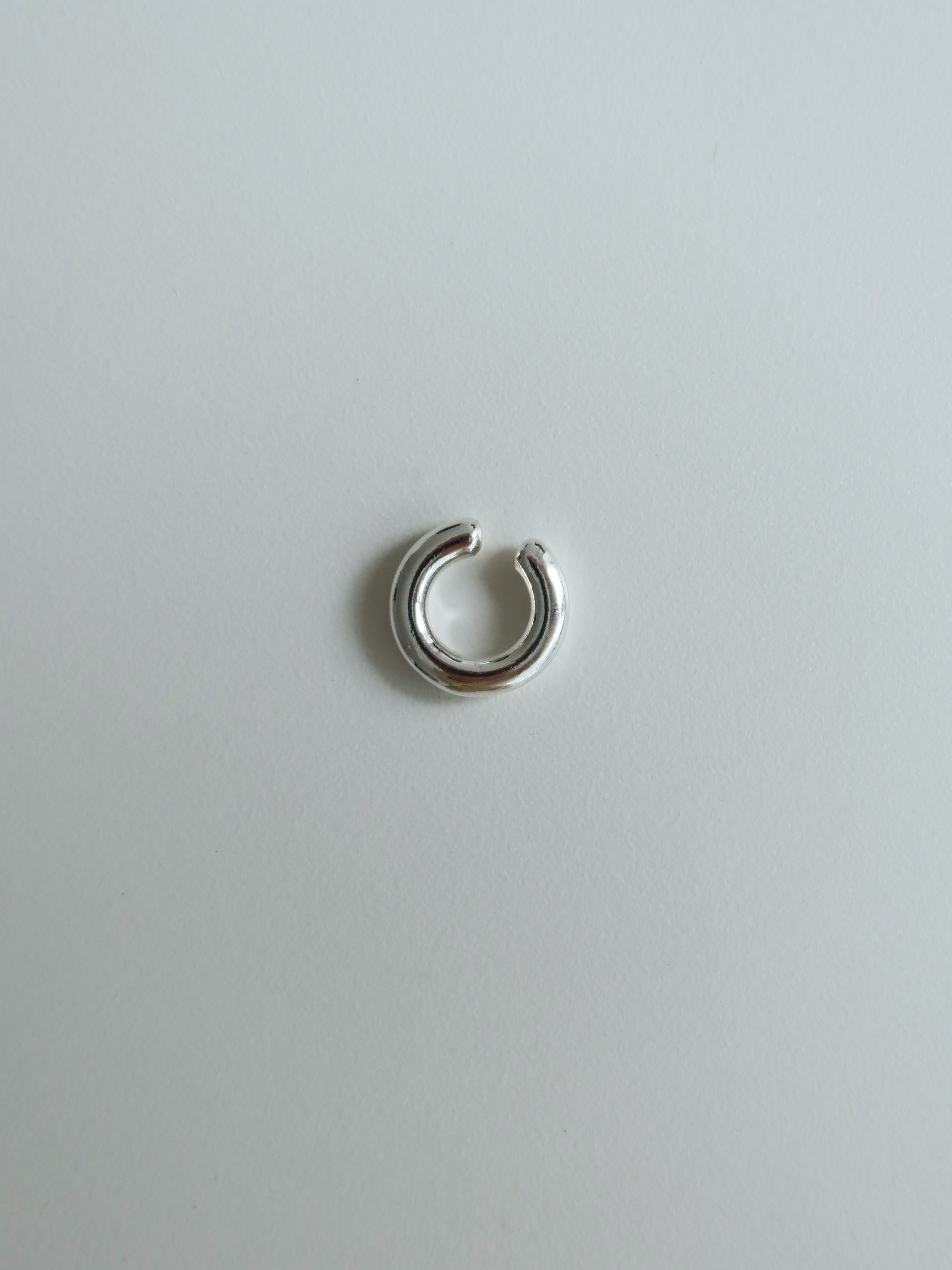 basis earcuff