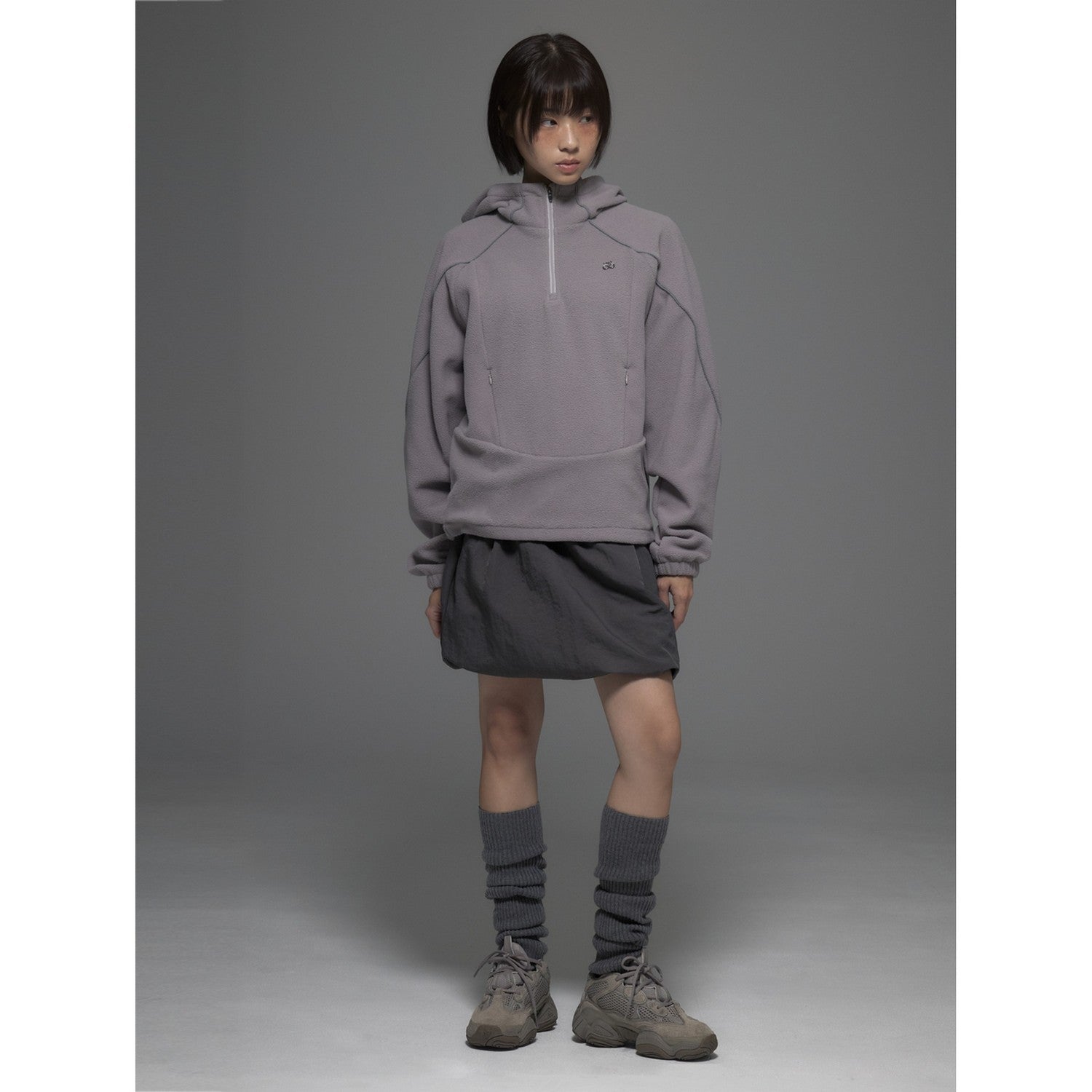 REFLECTIVE PANELED FLEECE ANORAK [GREY]